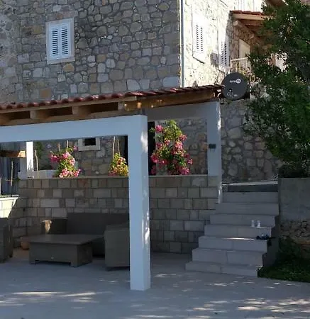 Mediterranean Stone House Vakantiehuis Babino Polje